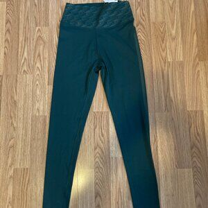 Victoria's Secret Pink High Rise Relay Logo Leggings Large 28" inseam green NWT